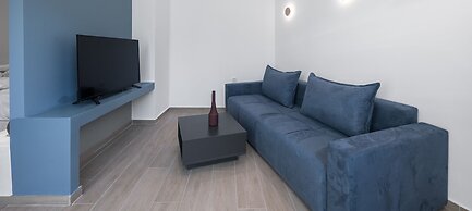 Venus, Nilie Hospitality MGMT