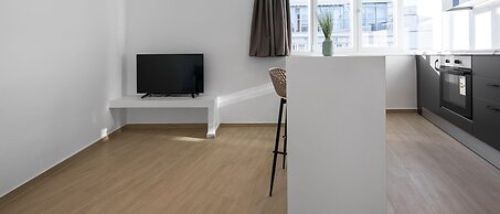 Venus, Nilie Hospitality MGMT