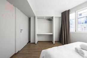 Venus, Nilie Hospitality MGMT