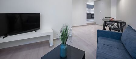 Venus, Nilie Hospitality MGMT