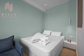 Venus, Nilie Hospitality MGMT