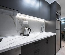 Venus, Nilie Hospitality MGMT