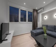 Venus, Nilie Hospitality MGMT