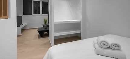 Venus, Nilie Hospitality MGMT