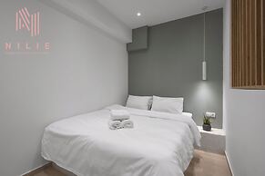 Venus, Nilie Hospitality MGMT