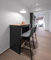 Venus, Nilie Hospitality MGMT