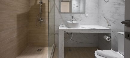 Venus, Nilie Hospitality MGMT