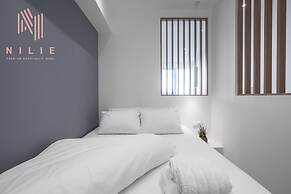 Venus, Nilie Hospitality MGMT