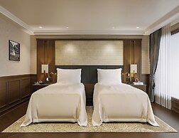 Paradise Legacy Cruise Halong