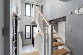 Spacious 2BR Cabin at Riihivuori Peak