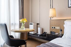 Yes Rustic Luxury Rome Art Hotel