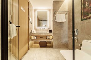 Yes Rustic Luxury Rome Art Hotel