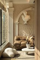 Yes Rustic Luxury Rome Art Hotel