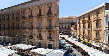 LUCA'S GARDEN B&B IN CATANIA