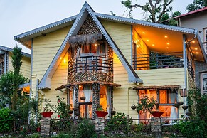 Moustache Select Mukteshwar