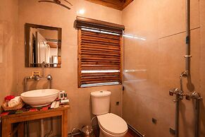 Moustache Select Mukteshwar