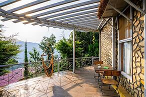 Moustache Select Mukteshwar