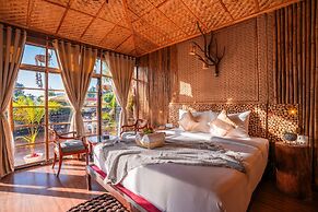 Moustache Select Mukteshwar