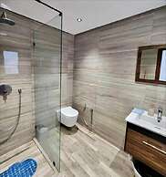 Luxury Appart With Pool Near to the Beach