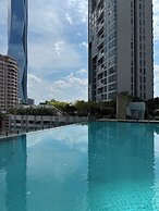 Swiss Garden Residences by Roomy