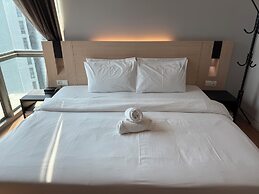 Swiss Garden Residences by Roomy