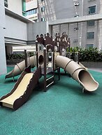 Swiss Garden Residences by Roomy