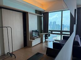 Swiss Garden Residences by Roomy