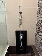 Swiss Garden Residences by Roomy