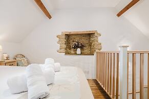 Sweetheart Cottage-Cosy 2BD in Cotswolds