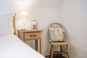 Sweetheart Cottage-Cosy 2BD in Cotswolds