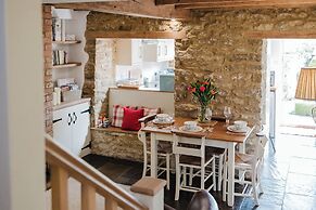 Sweetheart Cottage-Cosy 2BD in Cotswolds