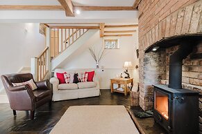 Sweetheart Cottage-Cosy 2BD in Cotswolds
