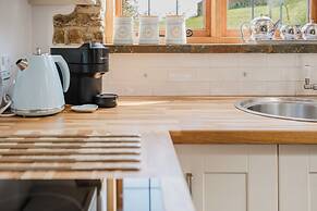 Sweetheart Cottage-Cosy 2BD in Cotswolds