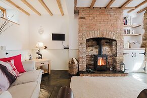 Sweetheart Cottage-Cosy 2BD in Cotswolds