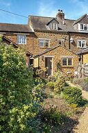 Sweetheart Cottage-Cosy 2BD in Cotswolds