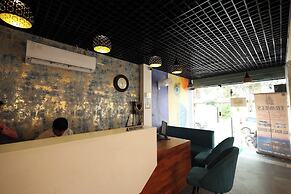 RADHA BIHARI NIKUNJ INN & RESTAURANT