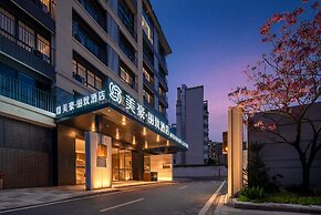 Mehood Lestie Hotel Pazhou Convention and Exhibition Center Branch - F