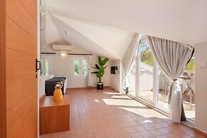 NO 14 HOTEL & BISTRO GOCEK