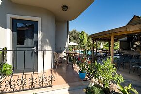 NO 14 HOTEL & BISTRO GOCEK