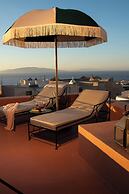 Terra Verde Oia by K&K