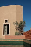 Terra Verde Oia by K&K