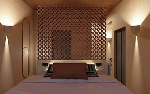 OIA'S SUNSET HOTEL by K&K