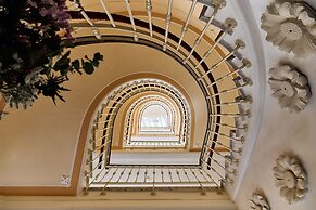 Cristine Bedfor Malaga