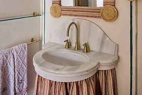 Cristine Bedfor Malaga