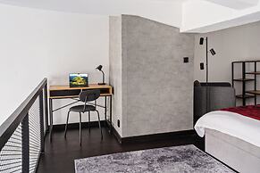 Airy loft-apartment with balcony
