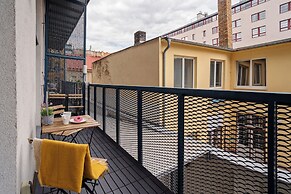 Airy loft-apartment with balcony