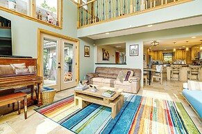 5BR Soco Austin Retreat w/ Swim Spa & Sauna