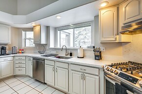 Near Hiking & Golf: Peaceful Home in Flagstaff!