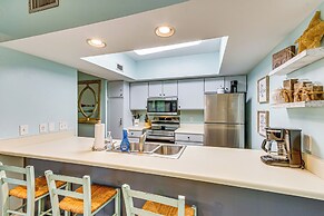 7 Mi to The Wharf: Gem w/ Beach Access