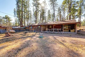 16 Mi to Mogollon Rim: Home w/ Deck in Payson!